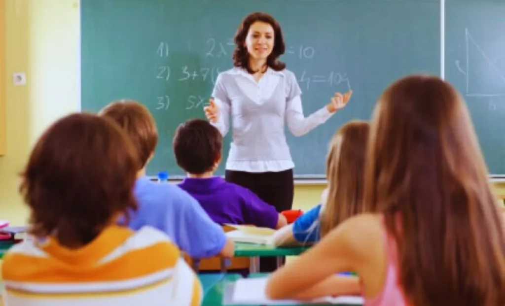 Salary of Government Teacher 16 Scale in Pakistan www.jobfindings.com