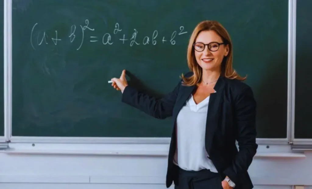 Salary of Government Teacher 16 Scale in Pakistan
www.jobfindings.com