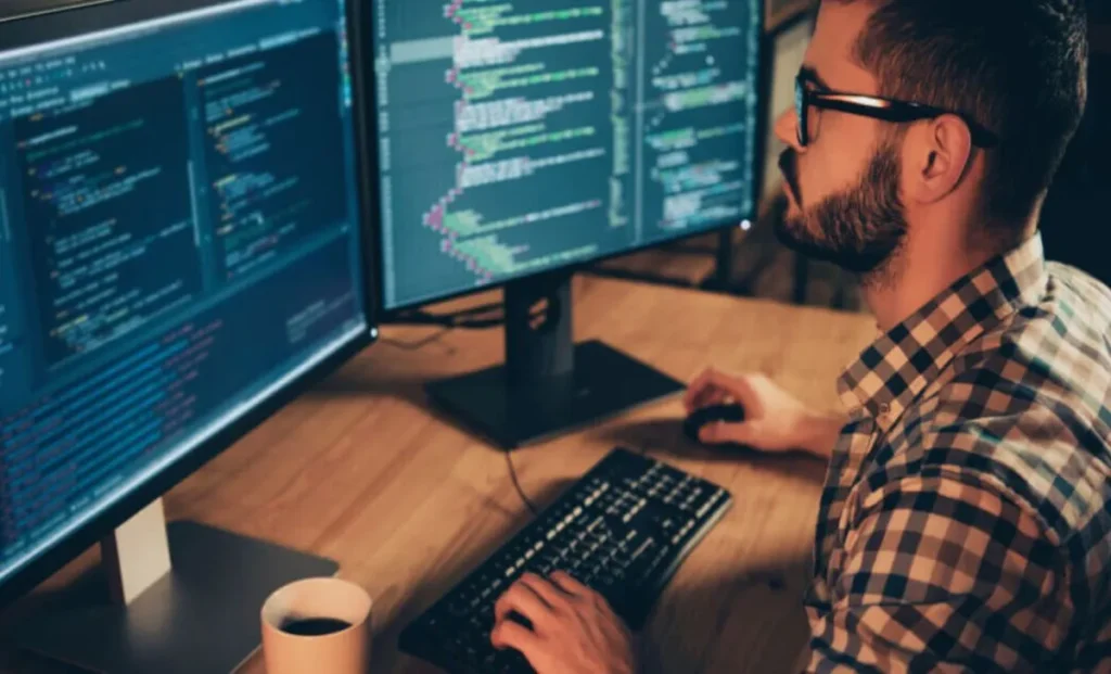 Software Engineer Salary in Pakistan www.Jobfindings.com